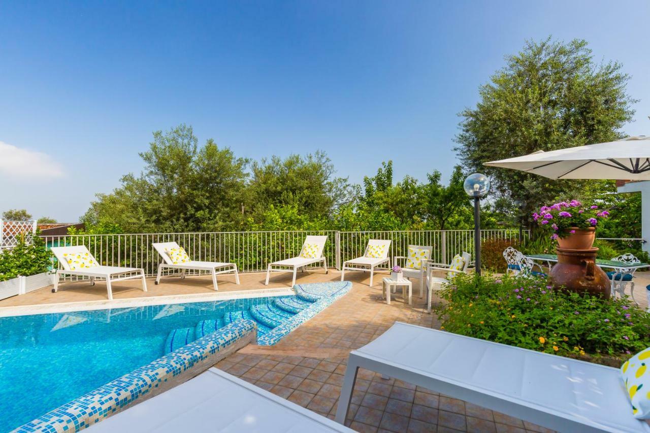 Villa Sorrento Flats 外观 照片